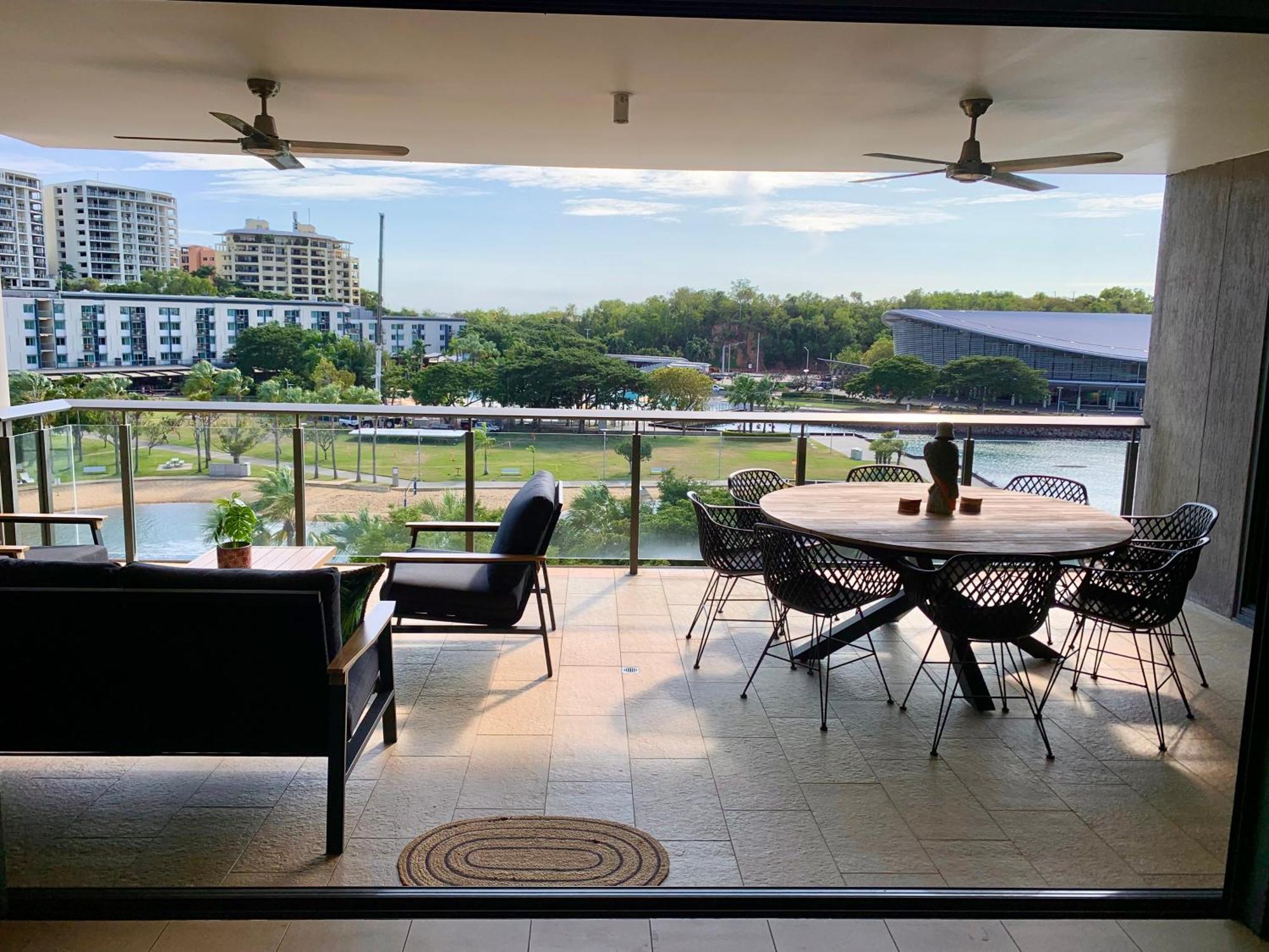 Serenity Splendour At Darwin Waterfront Apartment Luaran gambar